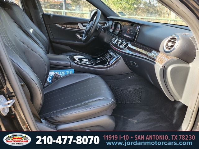 2017 Mercedes-Benz E-Class E 300 PREMIUM 1 pkg.