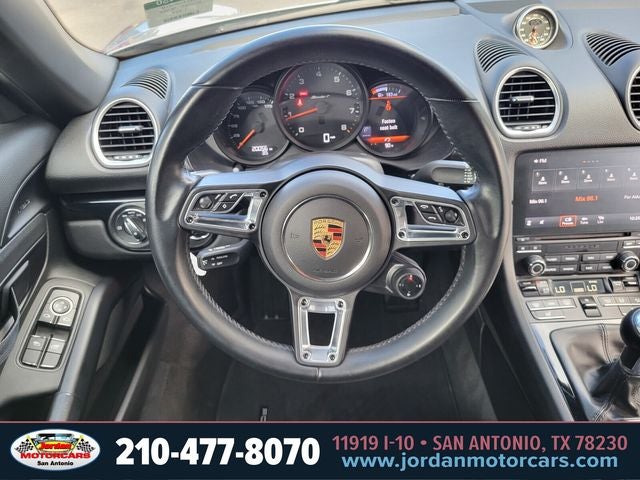 2022 Porsche 718 Boxster T