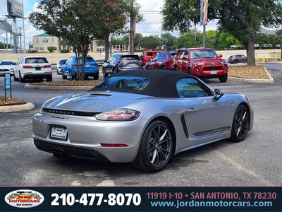 2022 Porsche 718 Boxster T